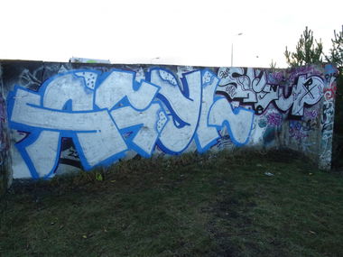 Graffiti Wall - Photo by LYZAK (2016)