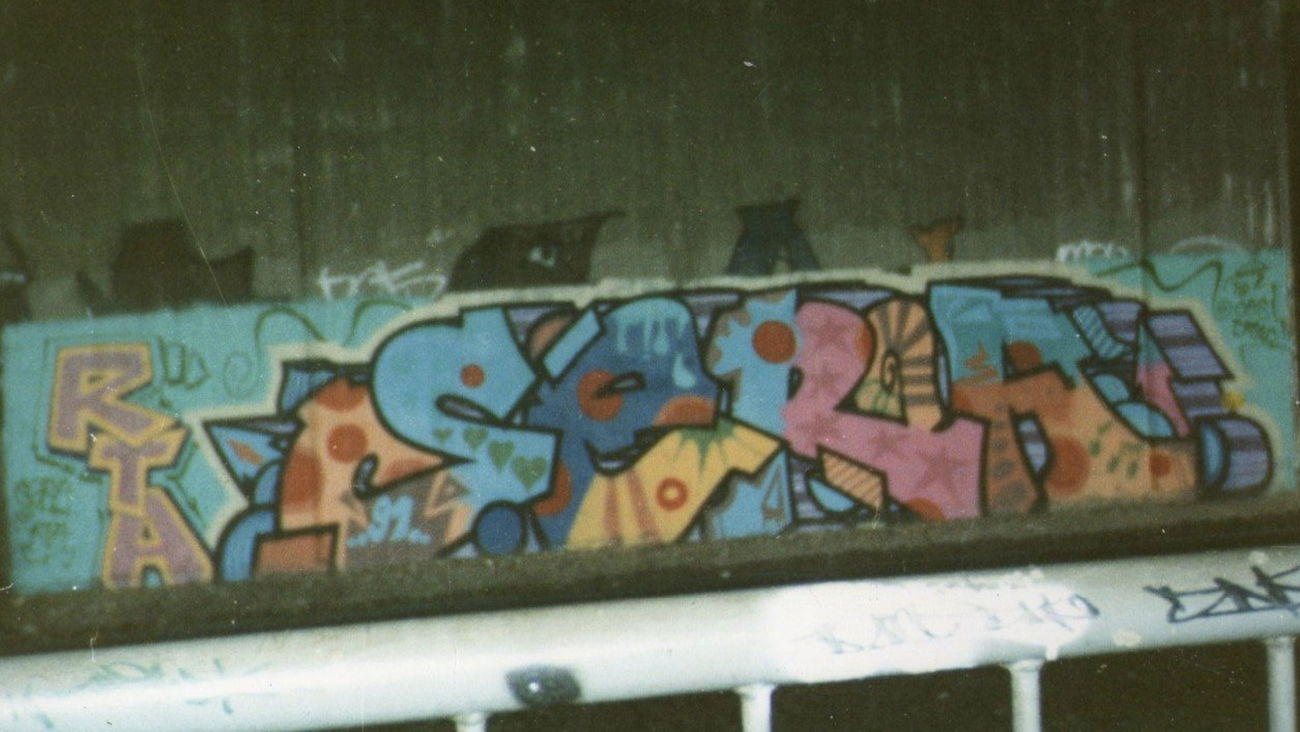Graffiti Train - Photo by Labrat143 - Dortmund (1990)