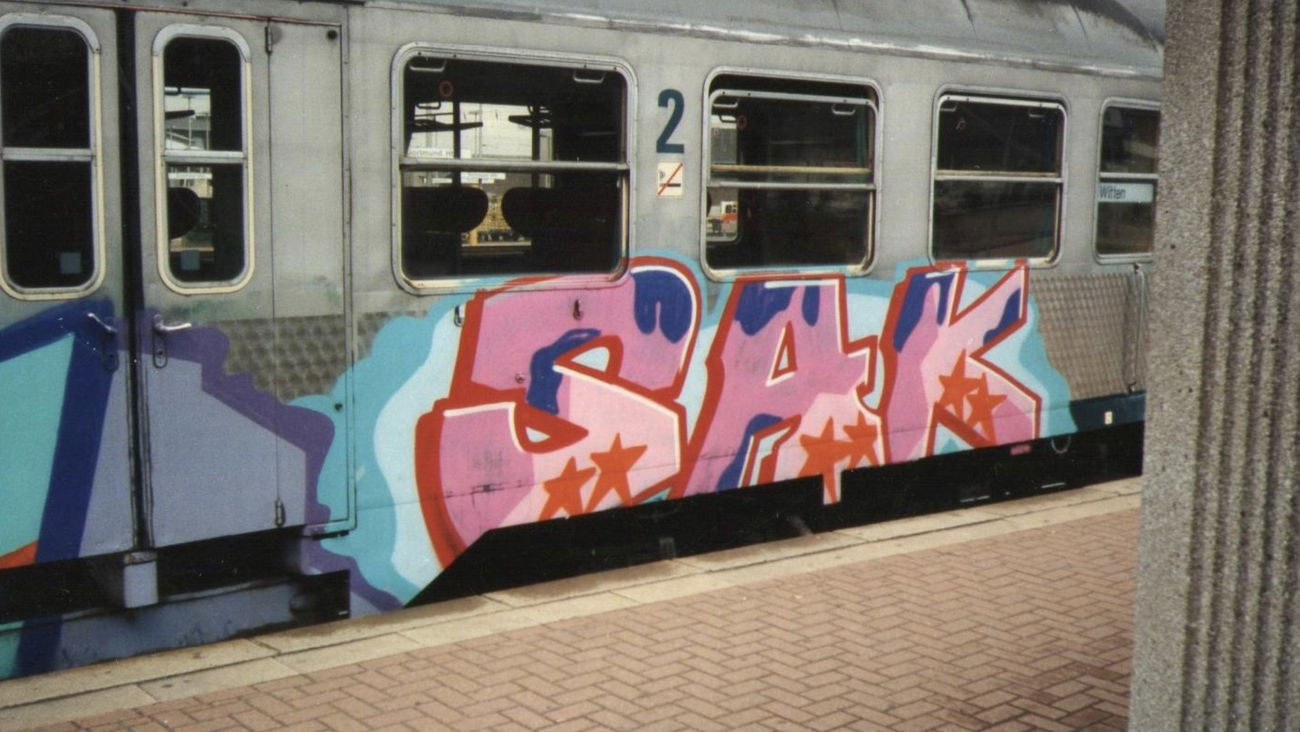 Graffiti Train - Photo by Labrat143 - Dortmund (1990)