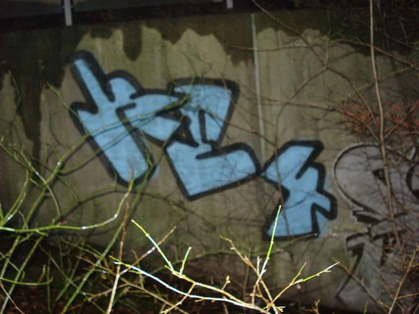 Graffiti Wall - Photo by Lackaffe - Ke_4, kefir