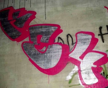 Graffiti Wall - Photo by Lackaffe - Ke4, kE_vier, rot_istdasneue_schwarz