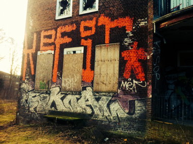 Graffiti Wall - Photo by Lackaffe - Kefir, Ke4, coal