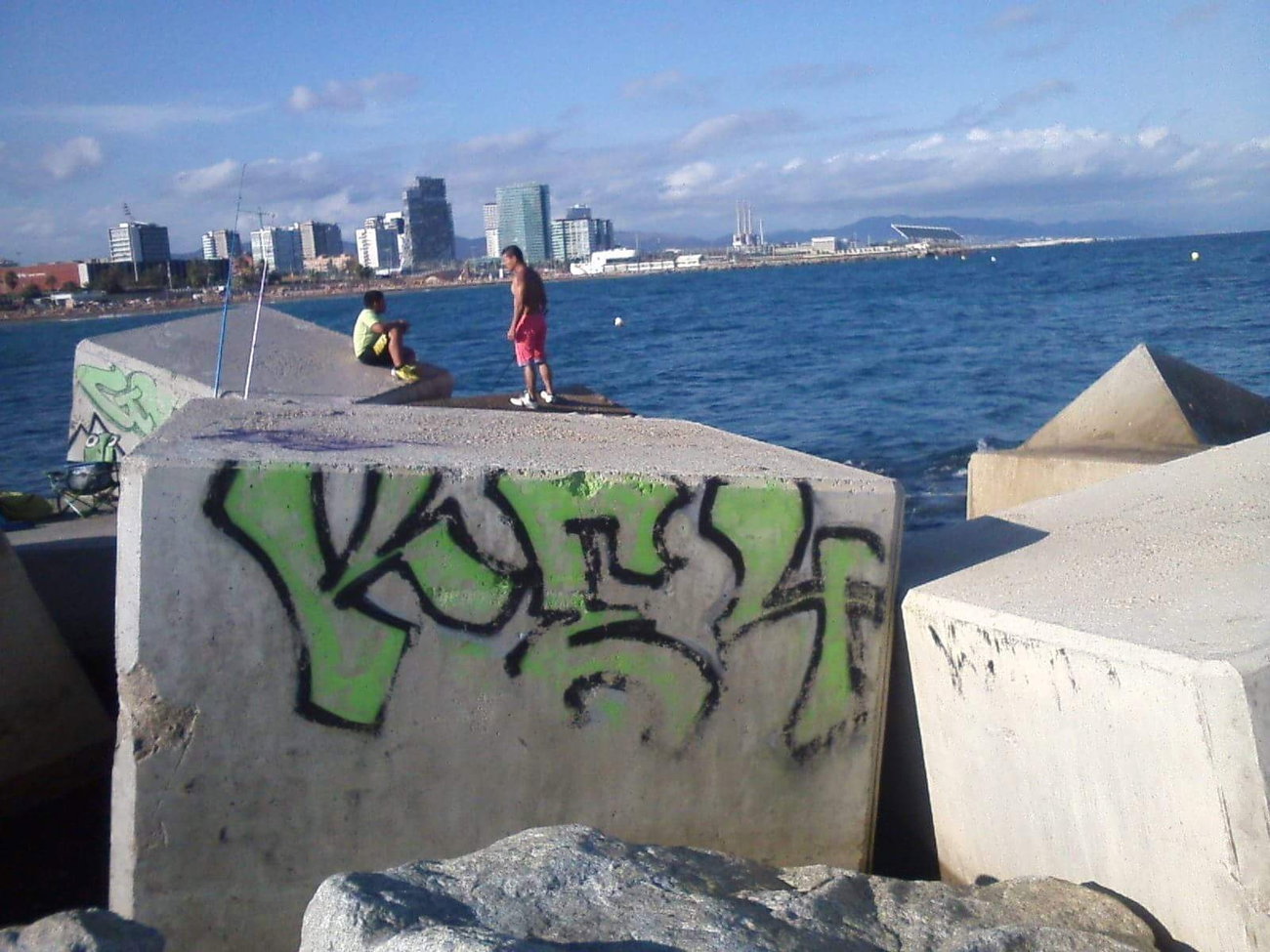 Graffiti Wall - Photo by Lackaffe - Ke4, kefir, barcelona