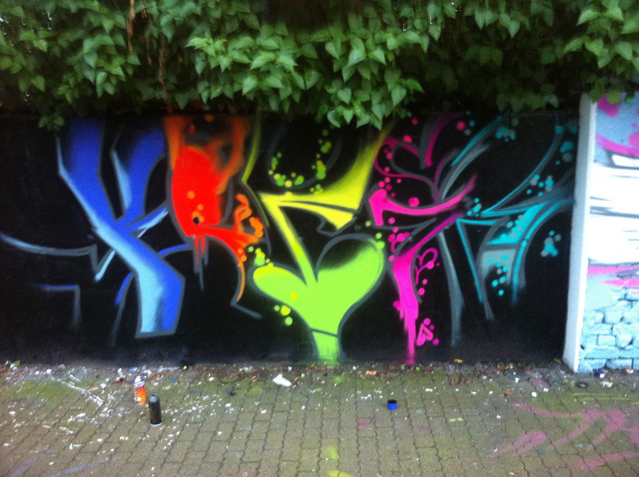 Graffiti Wall - Photo by Lackaffe - Kefir, ke4