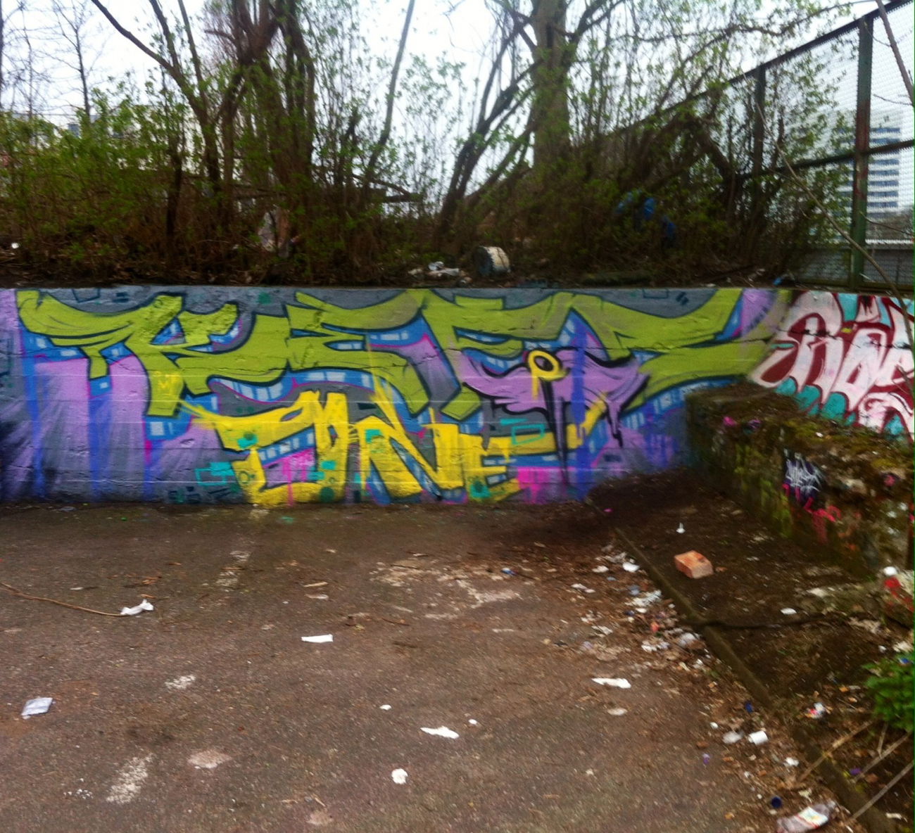 Graffiti Wall - Photo by Lackaffe - Kefir.onE, ke4.one