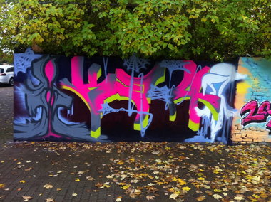 Graffiti Wall - Photo by Lackaffe - Ke4, kefir