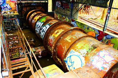 Graffiti Wall - Photo by LackierPerson