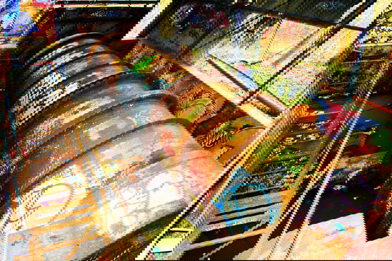 Graffiti Wall - Photo by LackierPerson