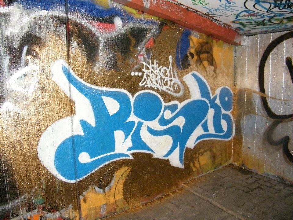 Graffiti Wall - Photo by LackierPerson