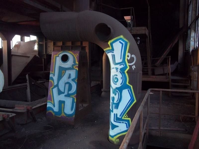 Graffiti Wall - Photo by LackierPerson