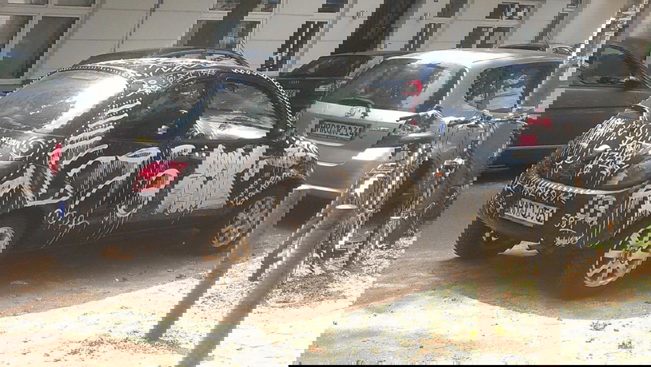 Graffiti Artwork - Photo by Lackspotter - throwup, tag, hamburg (2012)