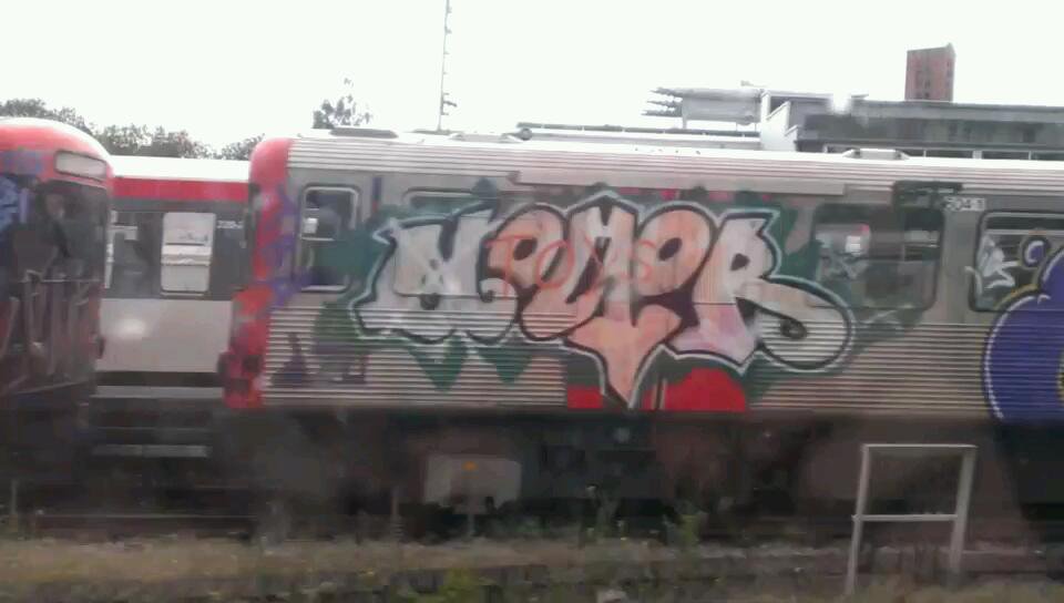 Graffiti Train - Photo by Lackspotter - nomor, hamburg, ubahn (2013)