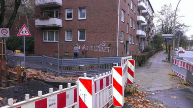 Graffiti Artwork - Photo by Lackspotter - grandparents, chrom, black (2013)