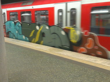 Graffiti Photo by Lackspotter - sbahn, hamburg, panrl (2014)