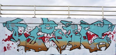 Graffiti Wall - Photo by Laic217