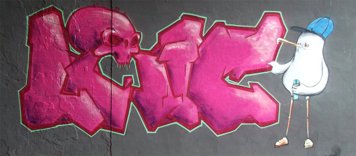 Graffiti Wall - Photo by Laic217