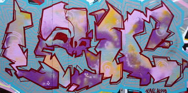 Graffiti Wall - Photo by Laic217