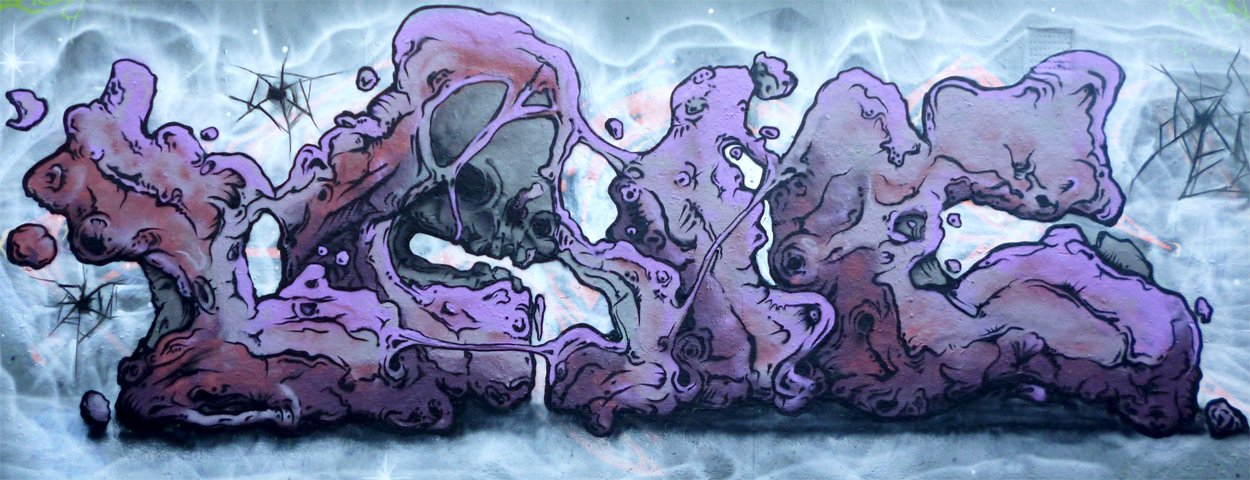 Graffiti Wall - Photo by Laic217