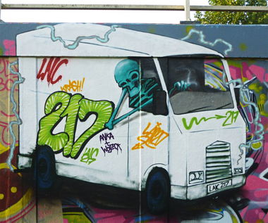 Graffiti Wall - Photo by Laic217