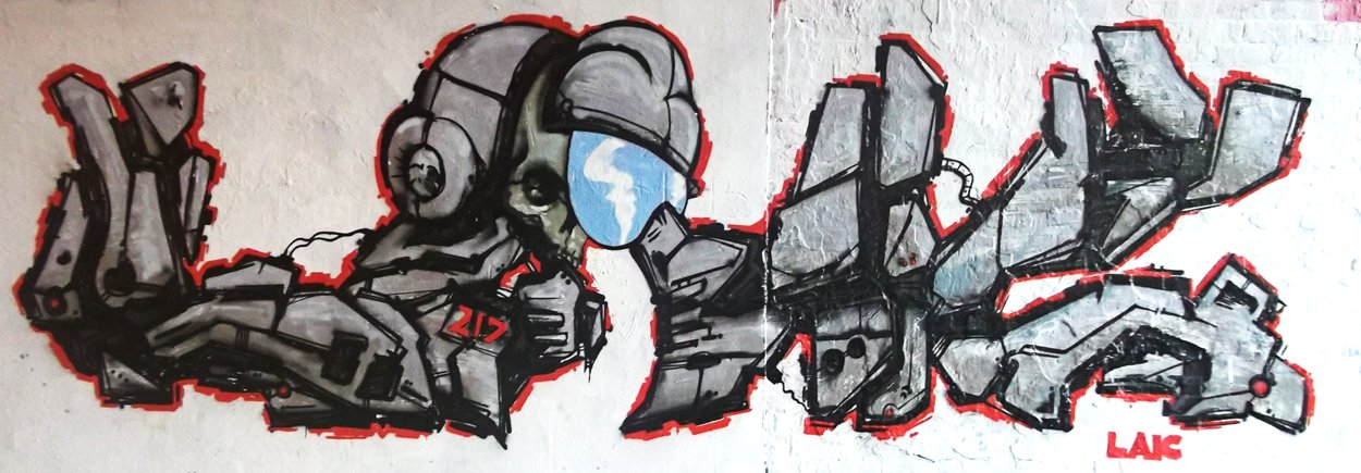 Graffiti Wall - Photo by Laic217