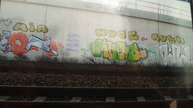 Graffiti in Leipzig - Photo by Lauch - mia, huke, rubn