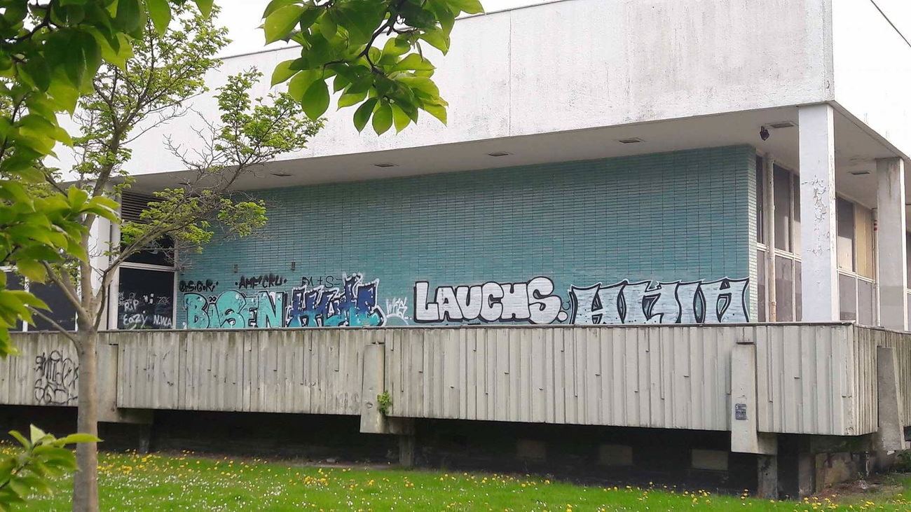 Graffiti Wall in Dresden - Photo by Lauch