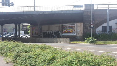 Graffiti Wall in Dresden - Photo by Lauch