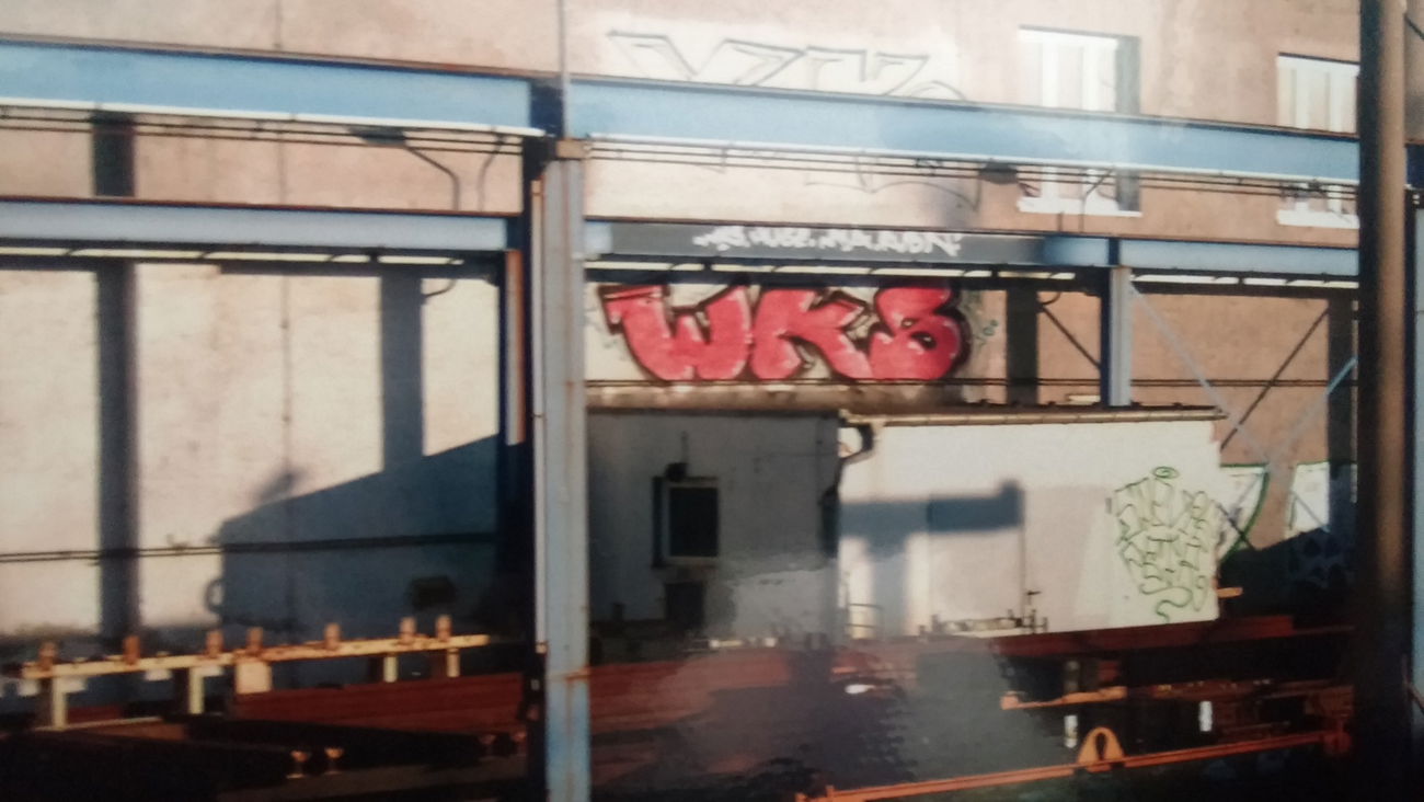 Graffiti Bombing in Leipzig - Photo by Lauch