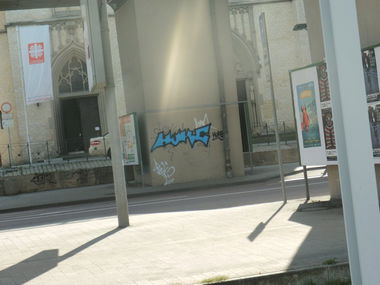 Graffiti Bombing in Halle - Photo by Lauch - huke