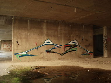 Graffiti Wall - Photo by Lawer - avr