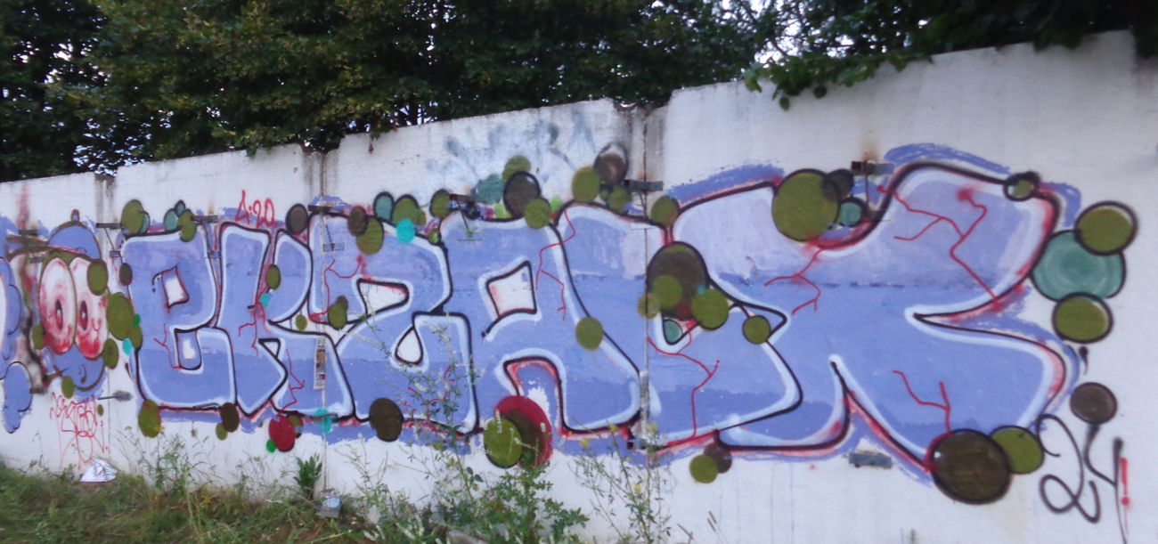 Graffiti Wall - Photo by Lazke - ekzalx (2017)