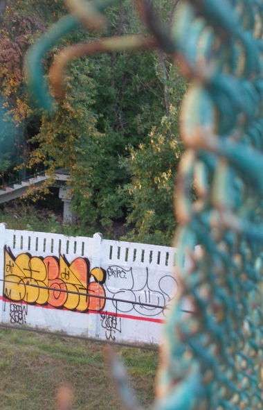 Graffiti Bombing - Photo by Lazke - ekzal, solder (2016)