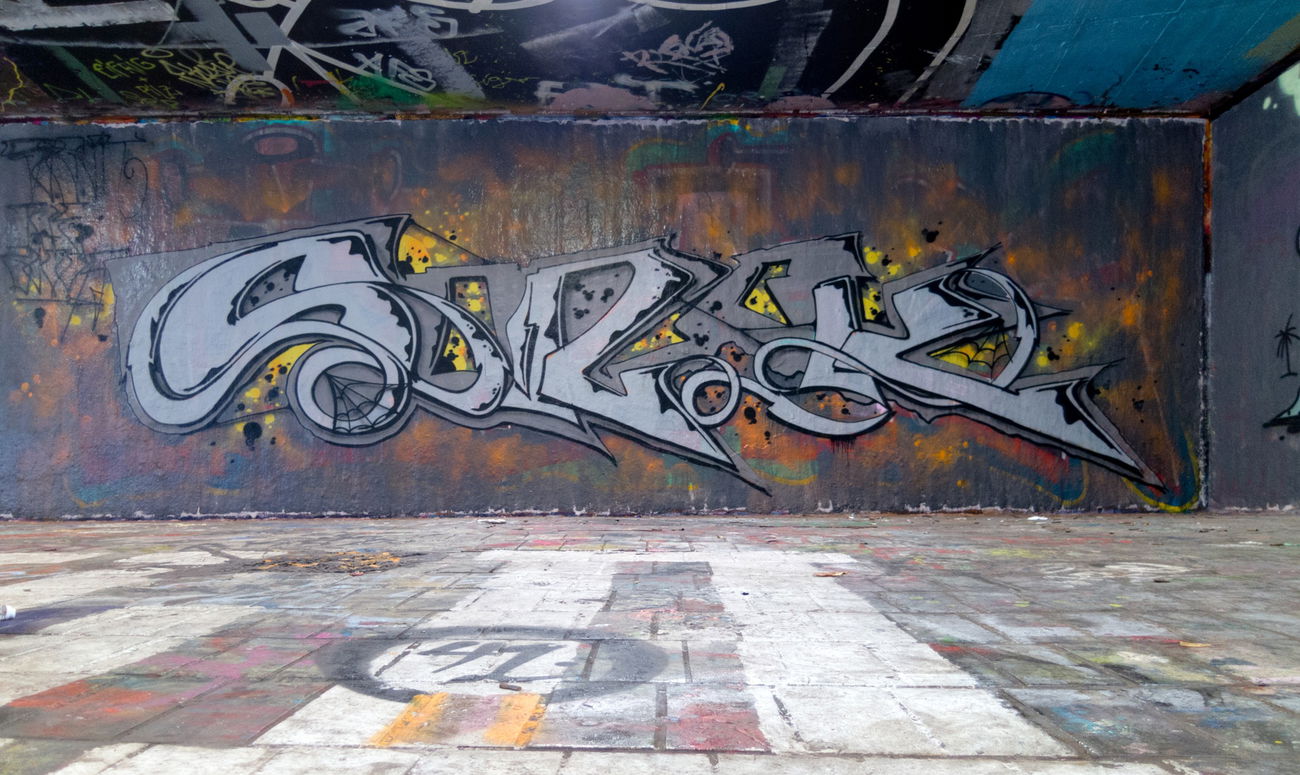 Graffiti Wall in Stuttgart - Photo by Le_Cottbusier - sorck, buddys, buddyscrew (2015)