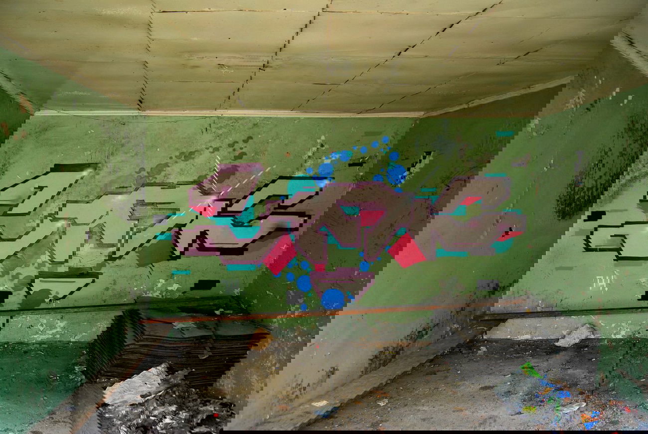 Graffiti Wall - Photo by Leank - Leank (2014)