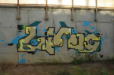 Graffiti Wall - Photo by Leank - Leank (2013)