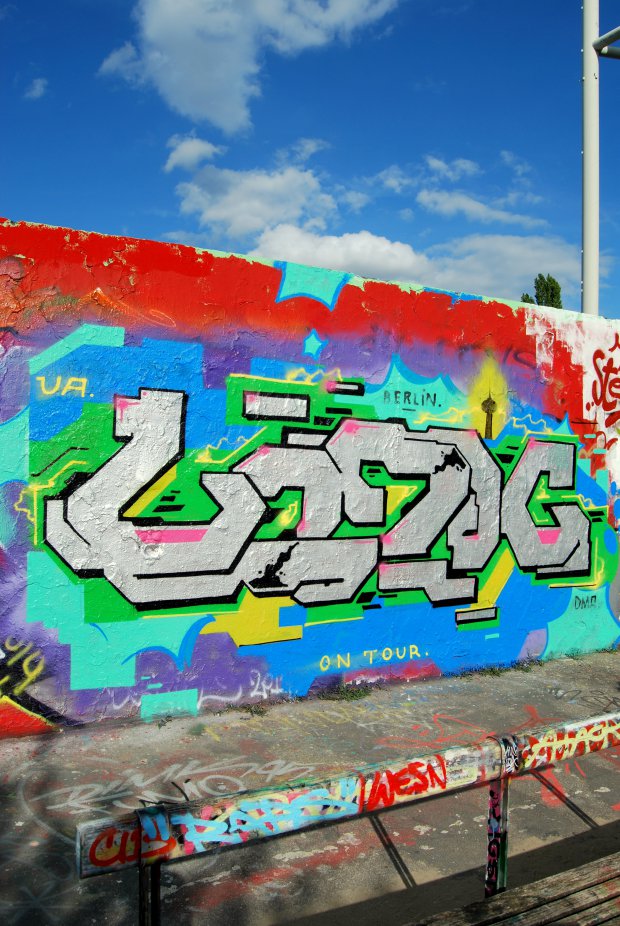Graffiti Wall in Berlin - Photo by Leank - Leank, Dma (2014)