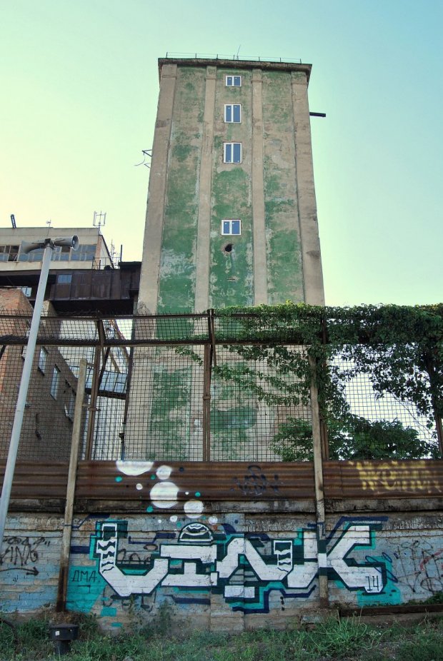 Graffiti Bombing - Photo by Leank - Leank, Dma, Act (2014)