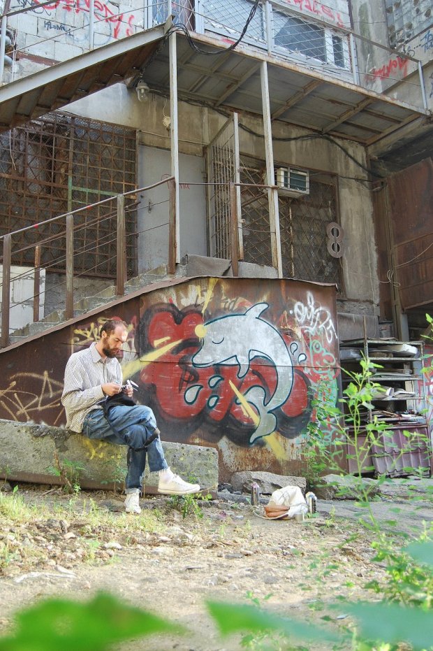 Graffiti Artwork - Photo by Leank - Leank, Nail (2014)