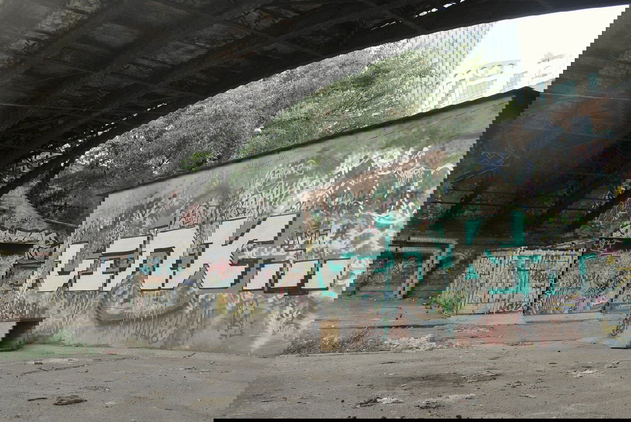 Graffiti Bombing - Photo by Leank - Leank, Dma, Act (2014)