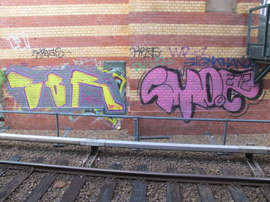 Graffiti Bombing - Photo by LeerMarker - SBR, Smoc
