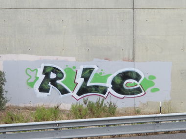 Graffiti Bombing - Photo by LeerMarker - RLC, Mallorca