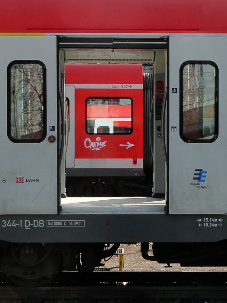 Graffiti Artwork - Photo by Legion0711 - Stuttgart, city, railway (2013)