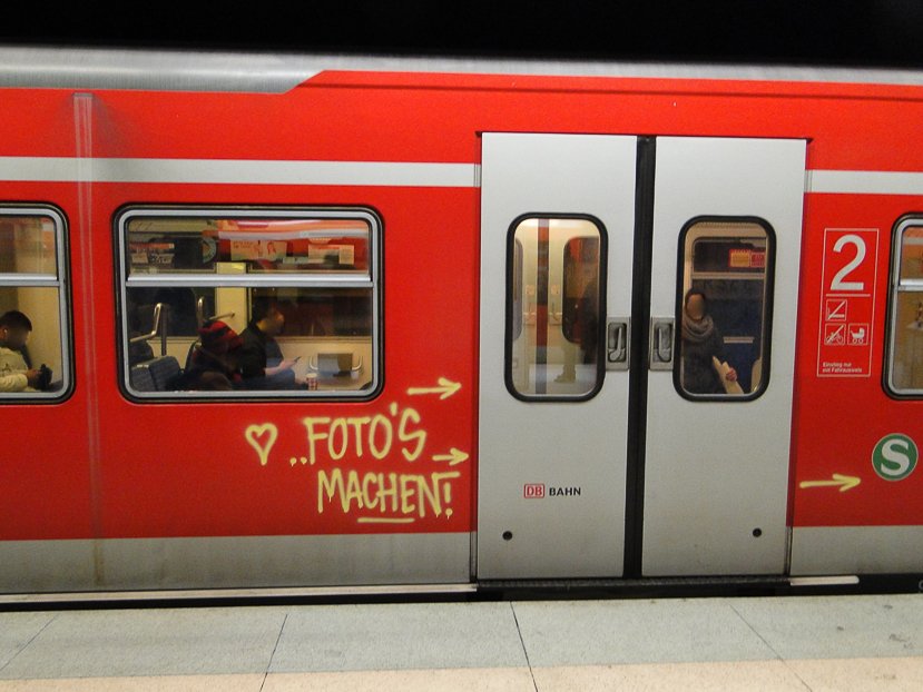 Graffiti Train - Photo by Legion0711 - Stuttgart, City, Railway (2013)