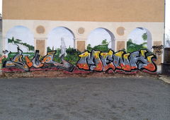 Graffiti Street Art - Photo by LeipzigHBF - Radicals, Menk, HK (2013)