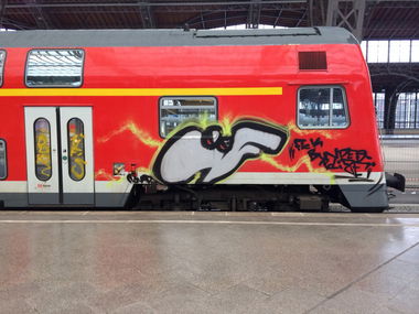 Graffiti Train - Photo by LeipzigHBF - ÜF, ÜFs, DDR (2014)