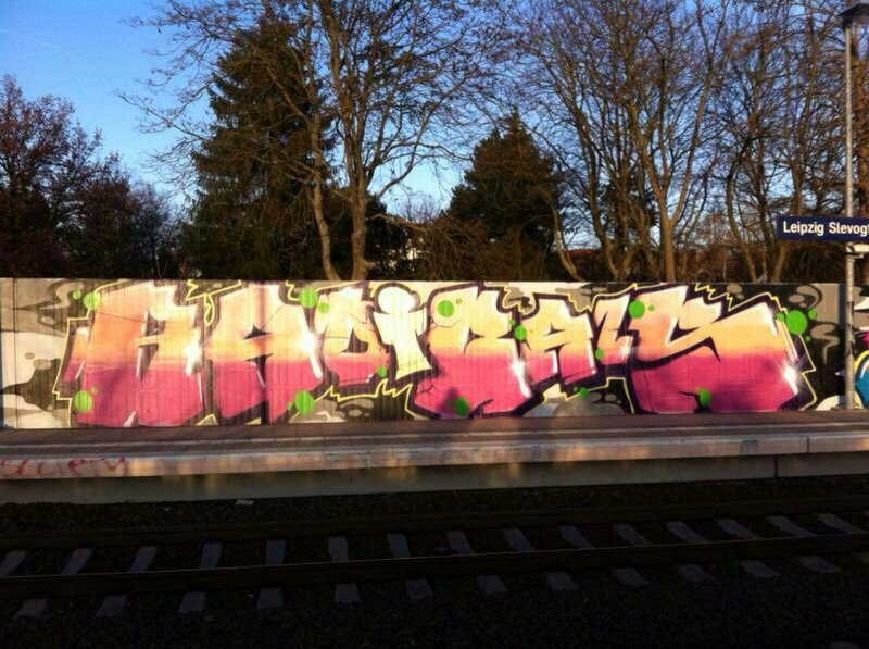 Graffiti Bombing - Photo by LeipzigHBF - Radicals, Rcs, rcscrew (2014)