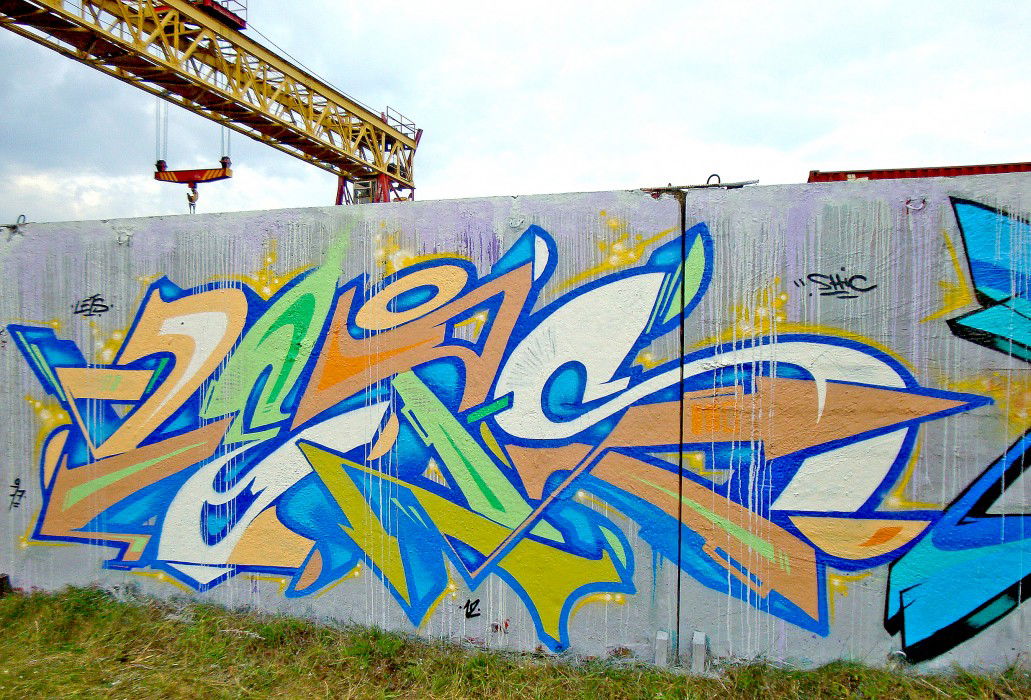 Graffiti Wall in Baranovichi - Photo by Lets77