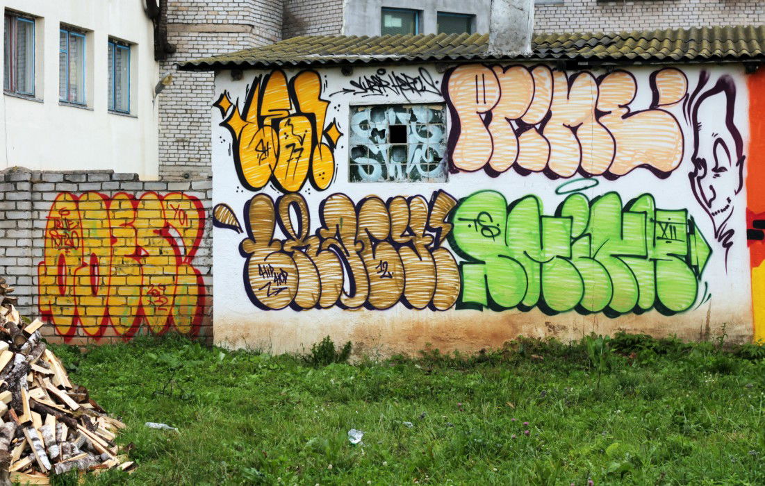 Graffiti Bombing in Ostrovetz - Photo by Lets77