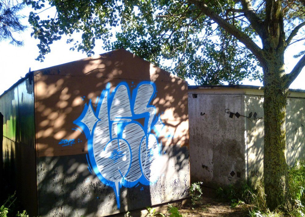 Graffiti Bombing in Baranovichi - Photo by Lets77