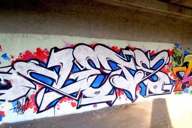 Graffiti Wall - Photo by Lets77